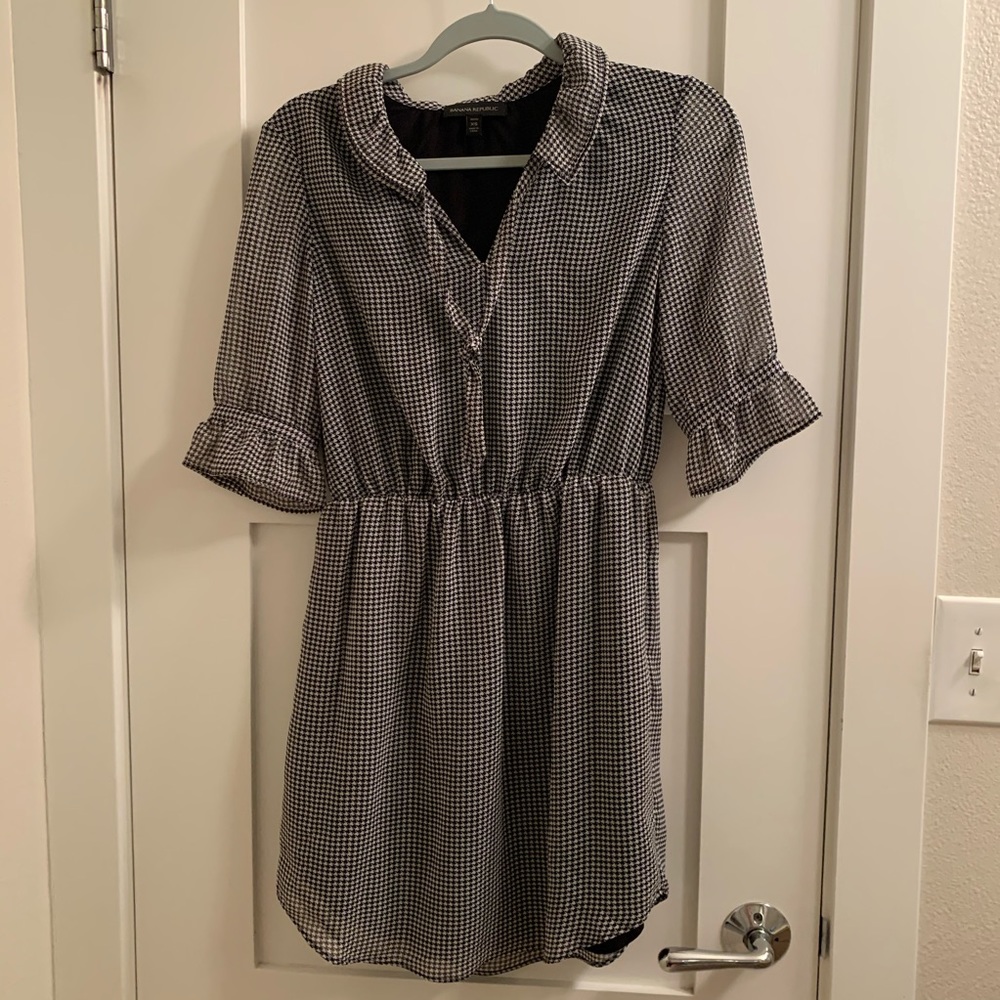 BR houndstooth chiffon dress